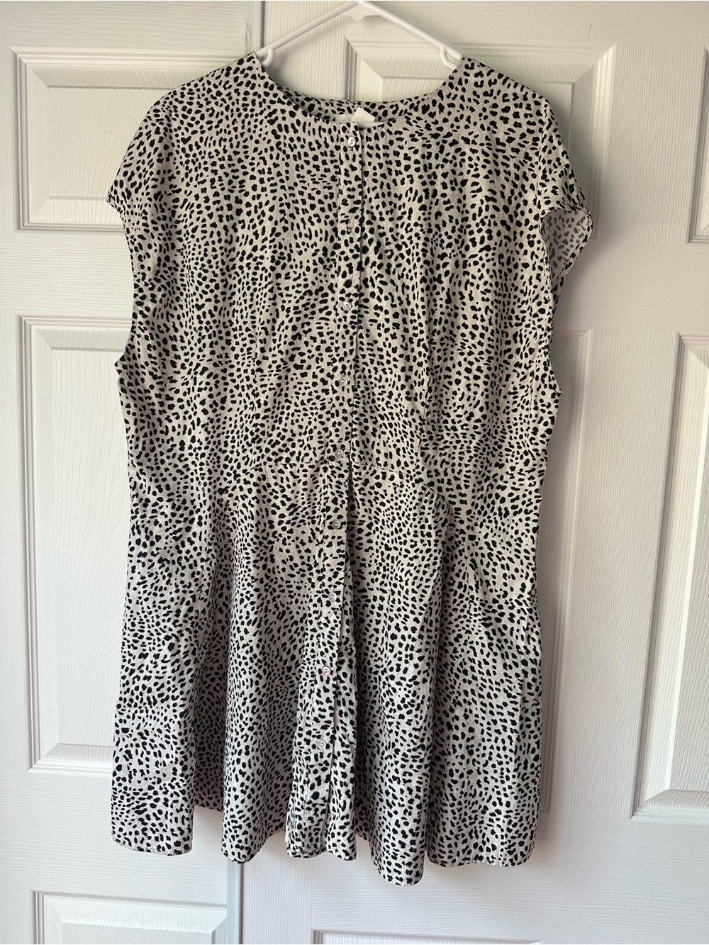 H&M Black and White Printed Midi Dress